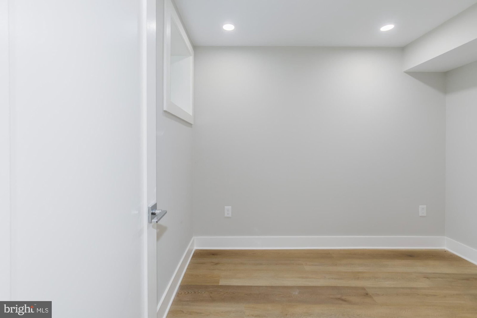 933 N STREET NW #B01 photograph