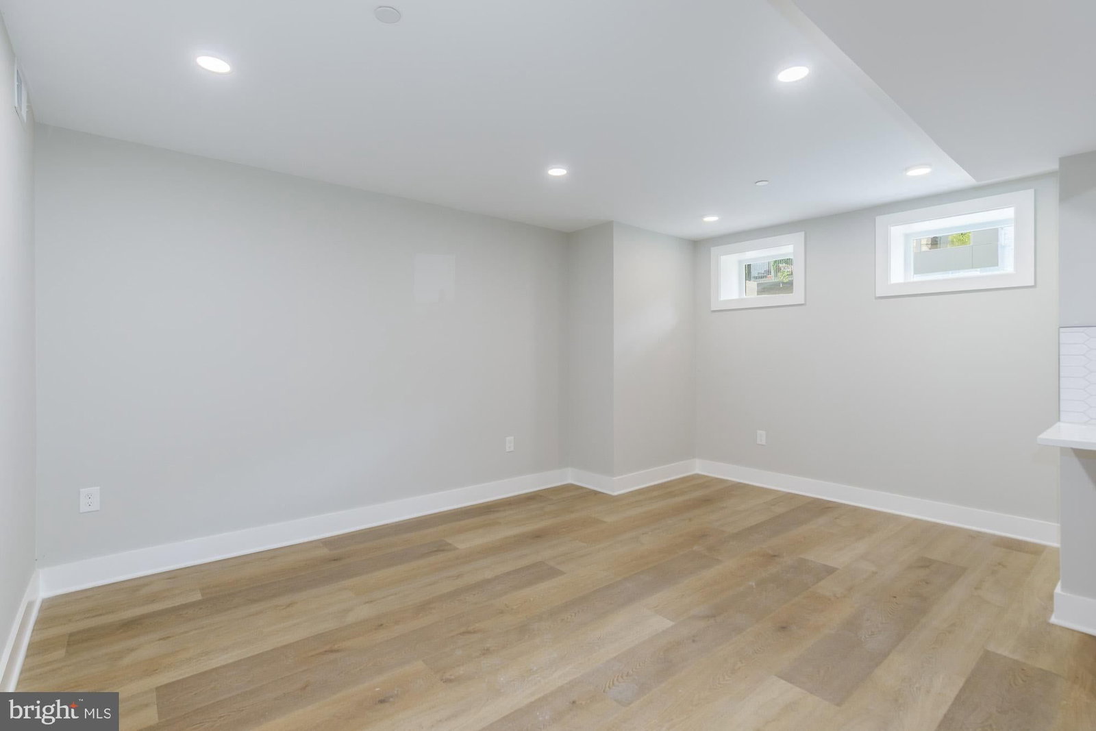 933 N STREET NW #B01 photograph