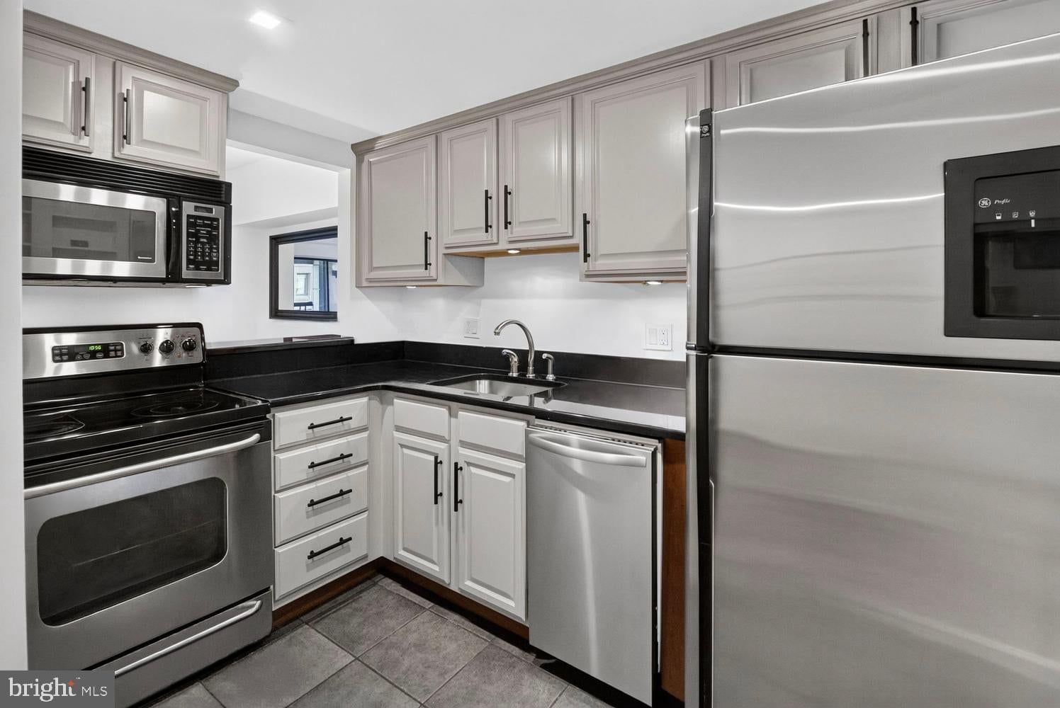 2311 M STREET NW #701 photograph