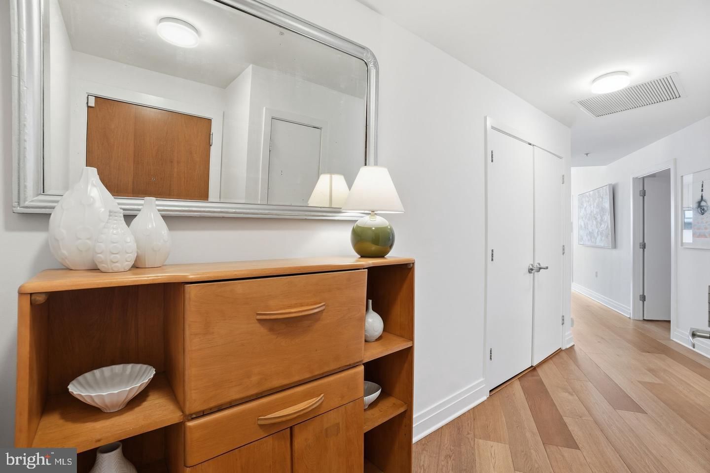 2120 VERMONT AVENUE NW #123 photograph