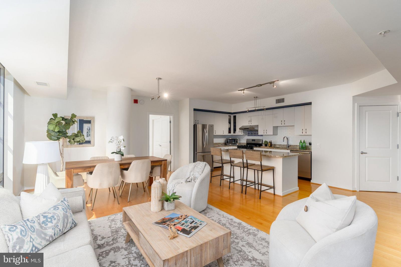 475 K STREET NW #615 photograph