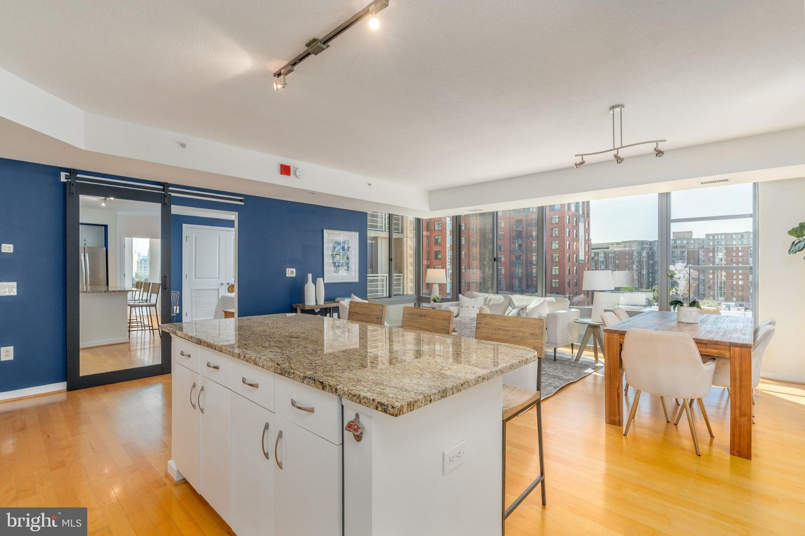 475 K STREET NW #615 photograph