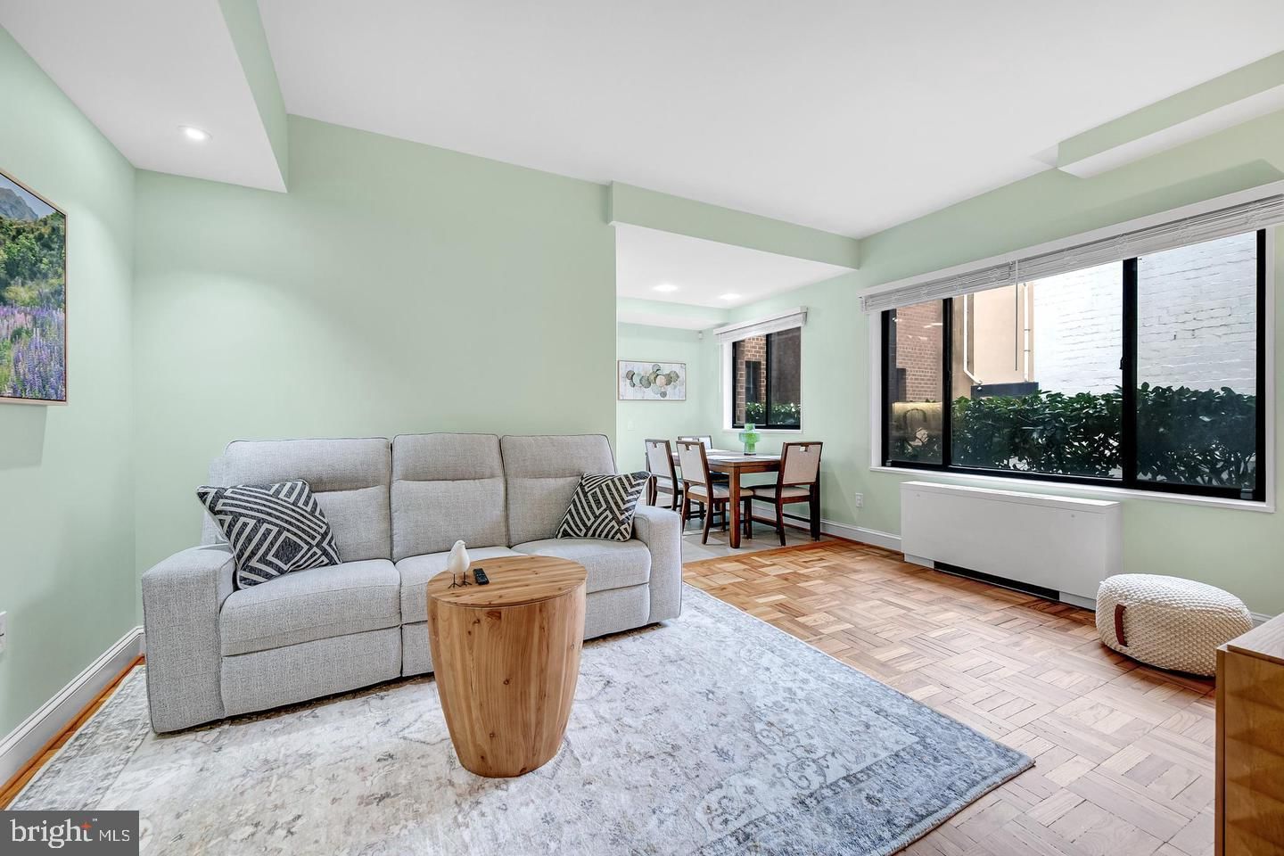5112 MACARTHUR BOULEVARD NW #2 photograph