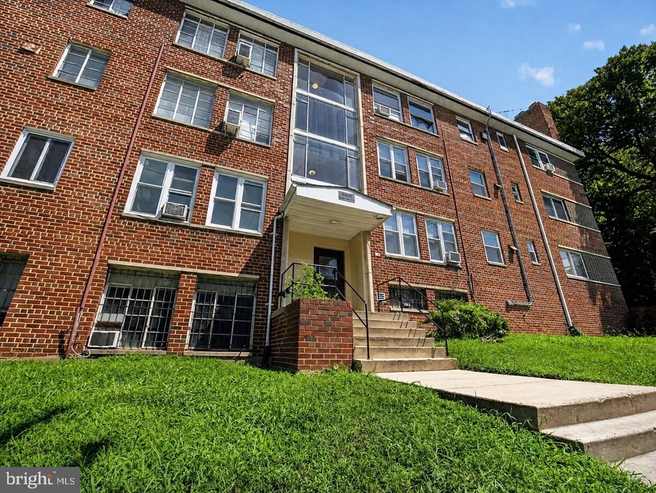 2410 MARION BARRY AVENUE SE #103 photograph