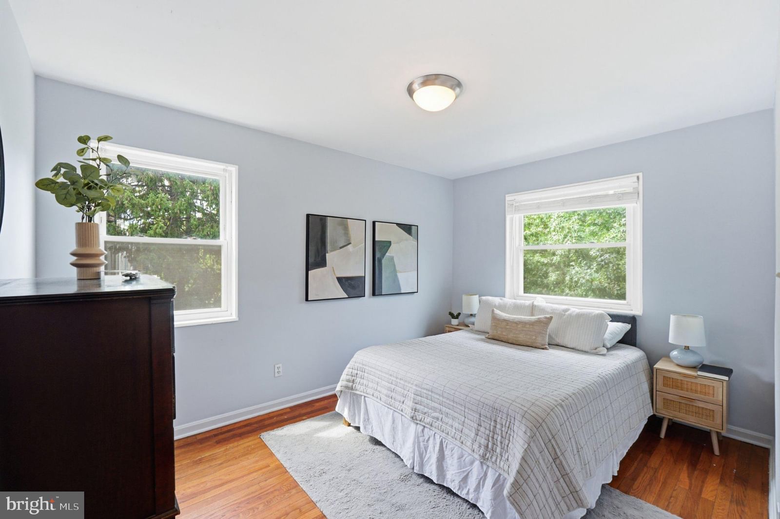 526 KENYON STREET NW #201 photograph