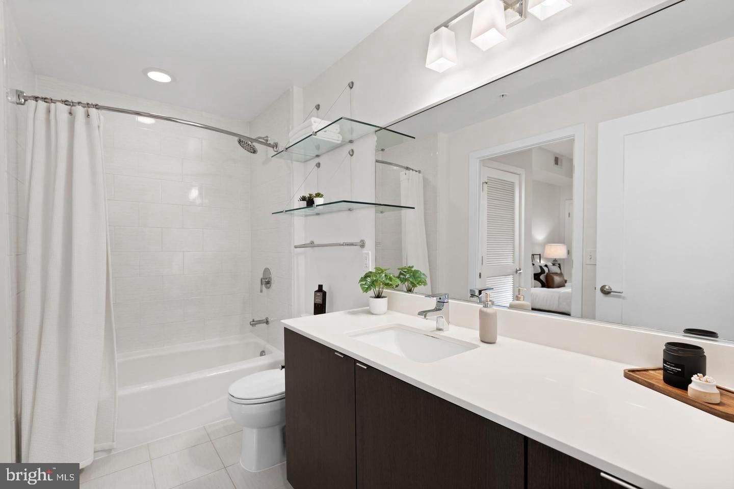 460 NEW YORK AVE NW #802 photograph