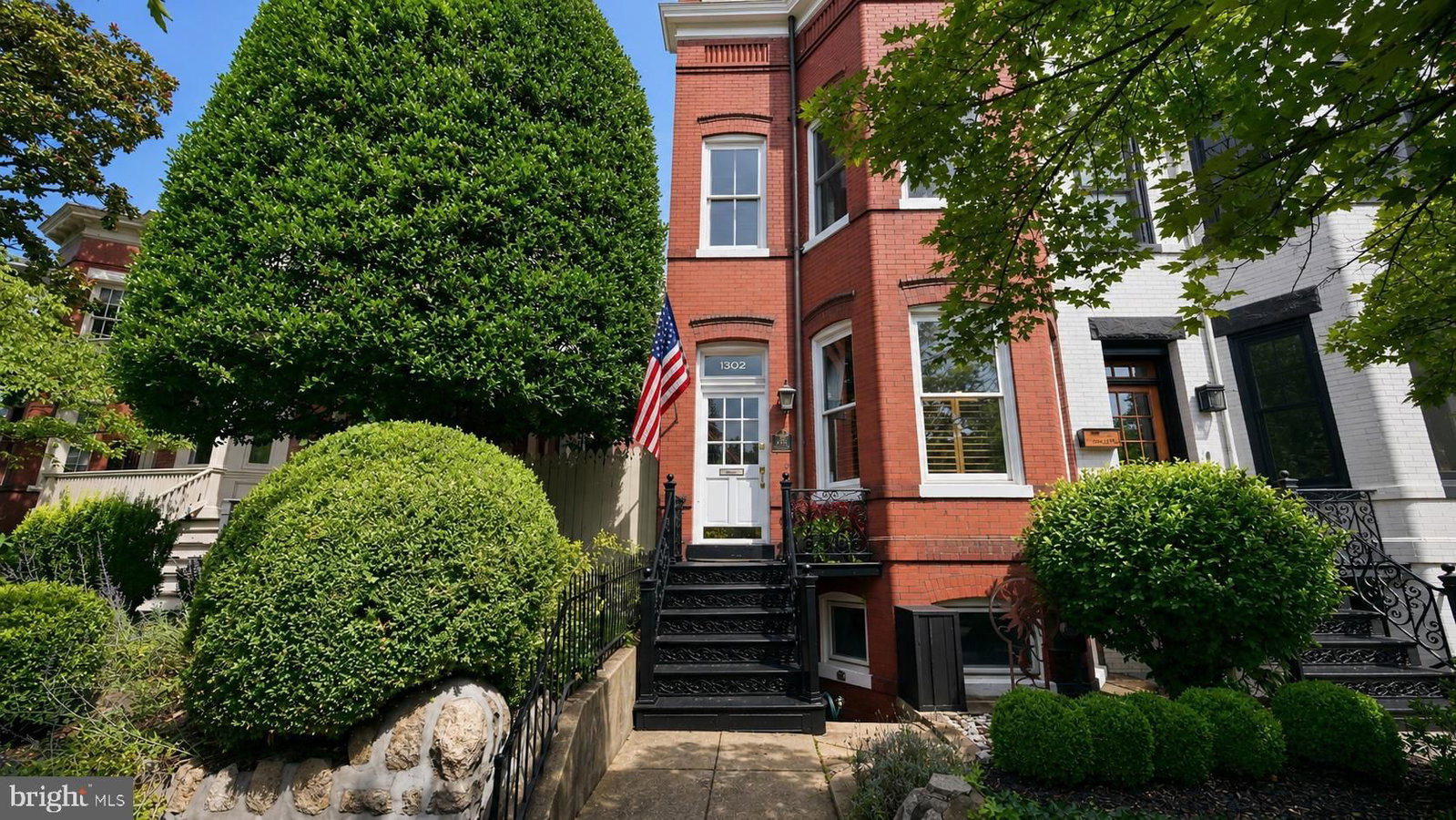 1302 A ST SE, WASHINGTON 20003, DC