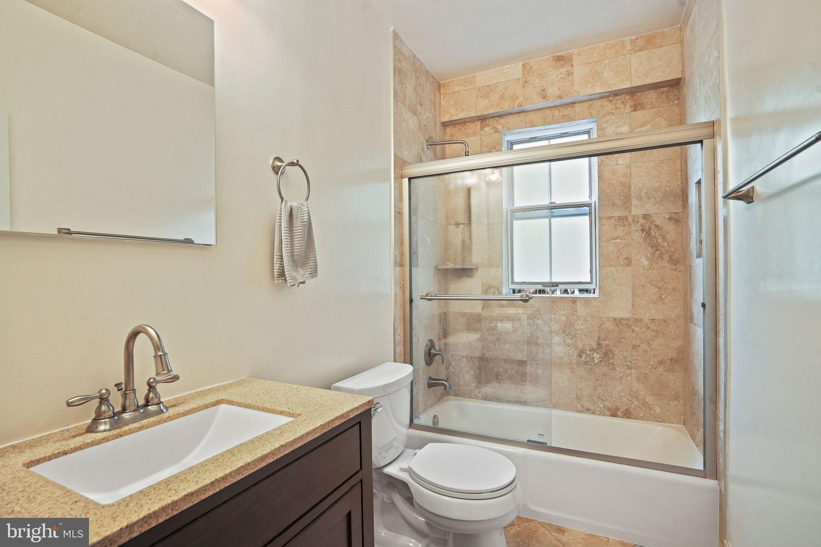 3901 CATHEDRAL AVENUE NW #16 photograph