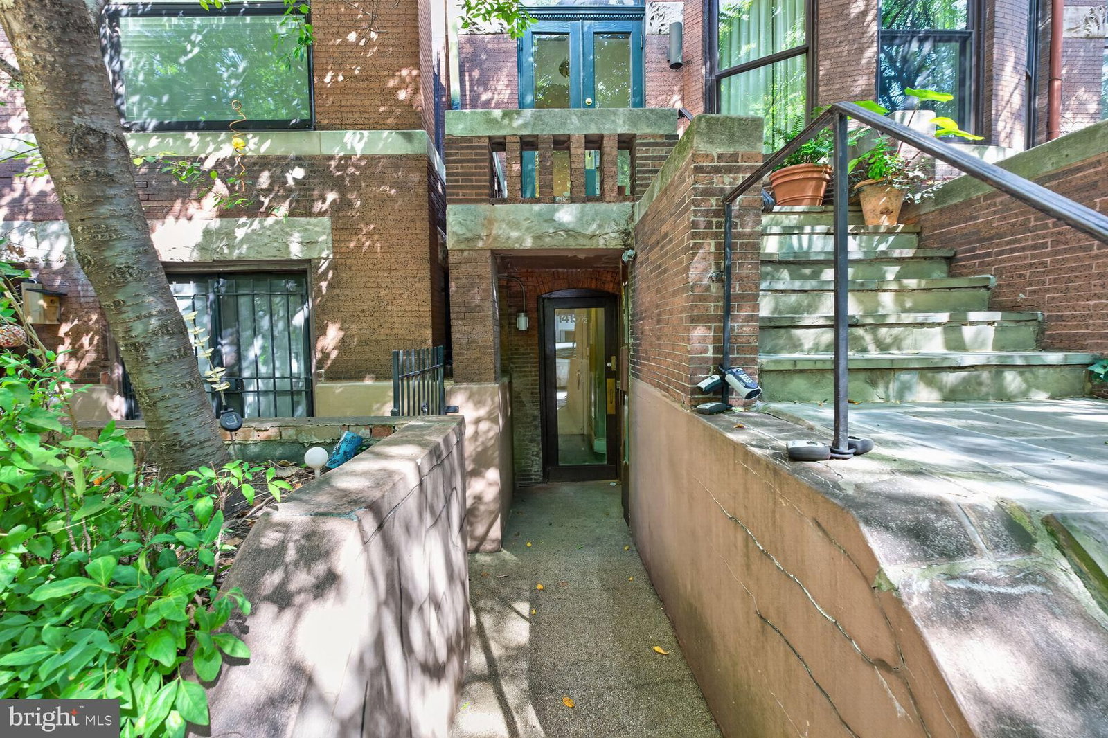 1415 21ST STREET NW #A photograph