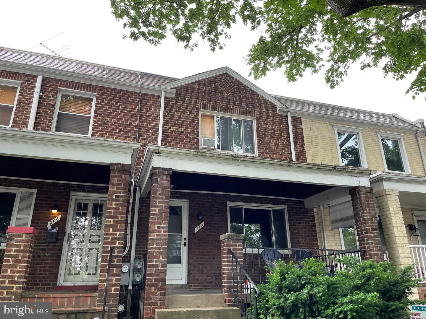 310 19TH ST NE, WASHINGTON 20002, DC