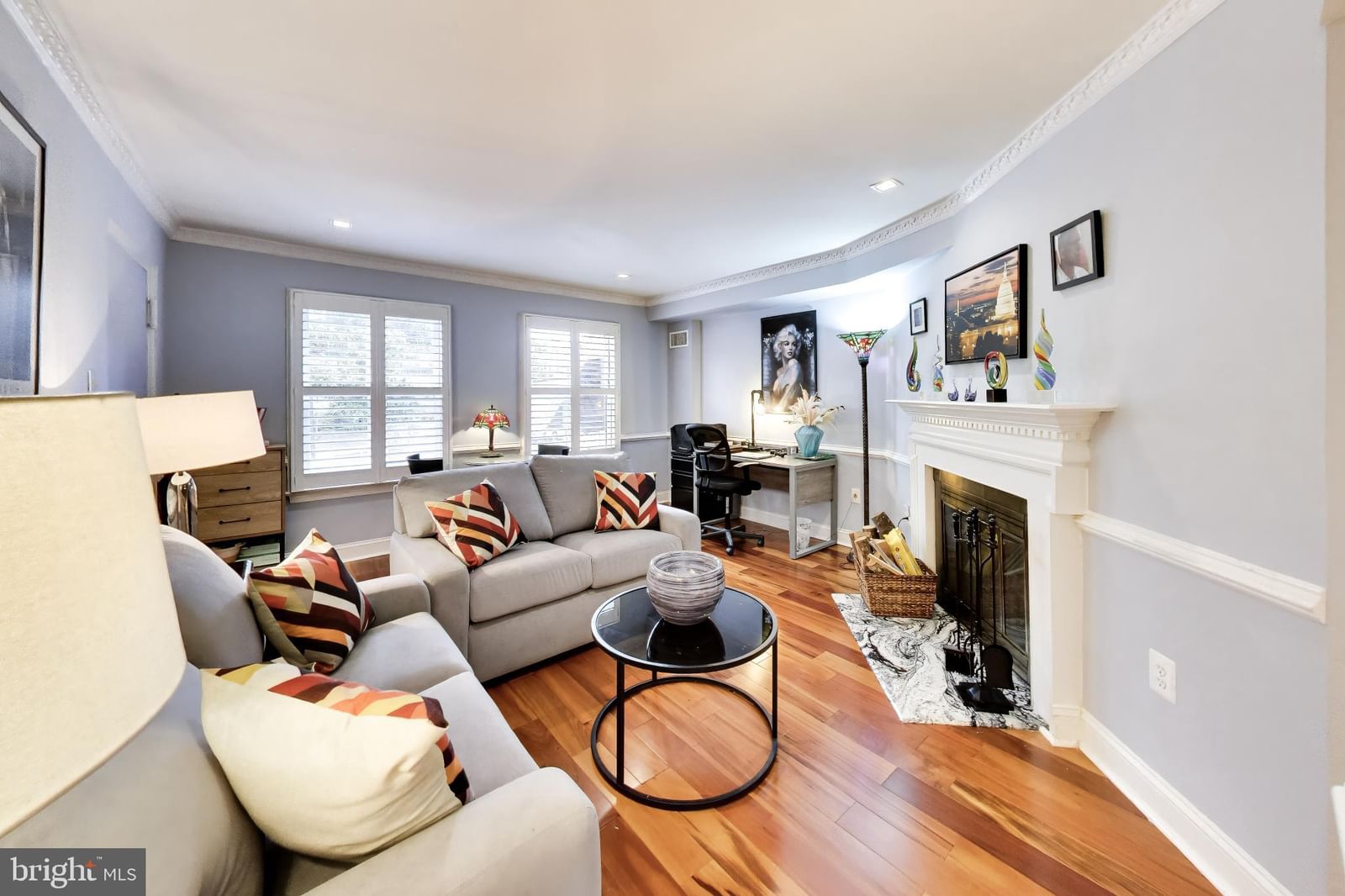 1912 T STREET NW #2 photograph