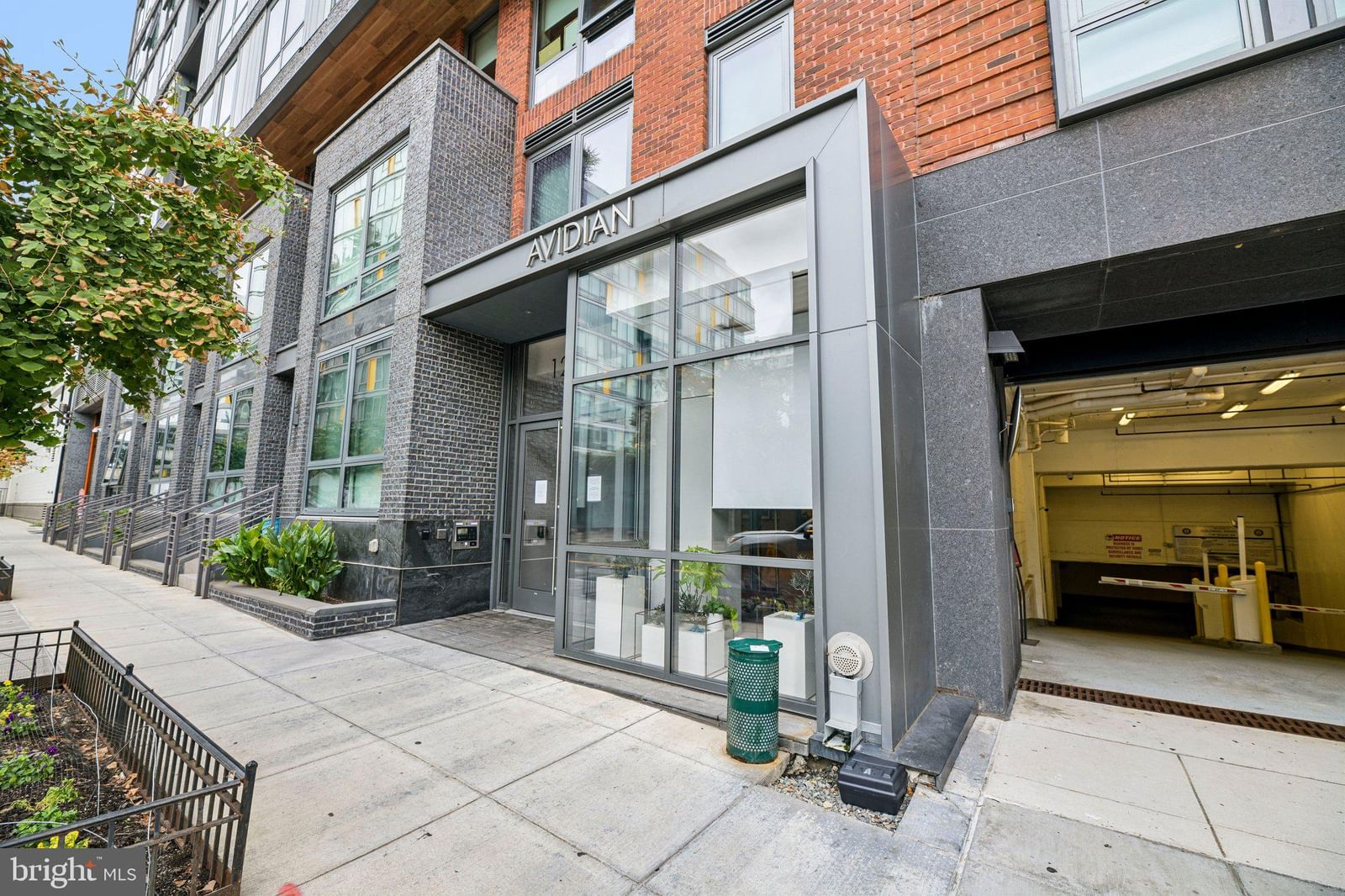 1211 VAN STREET SE #310 photograph