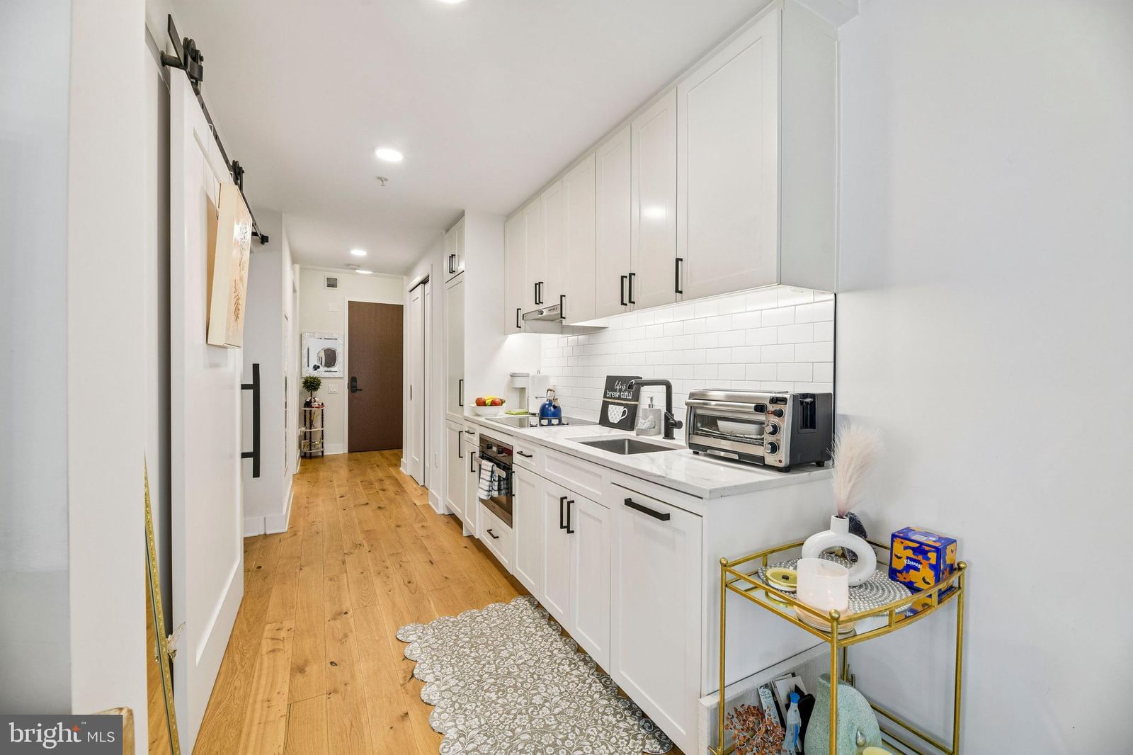 1211 VAN STREET SE #310 photograph