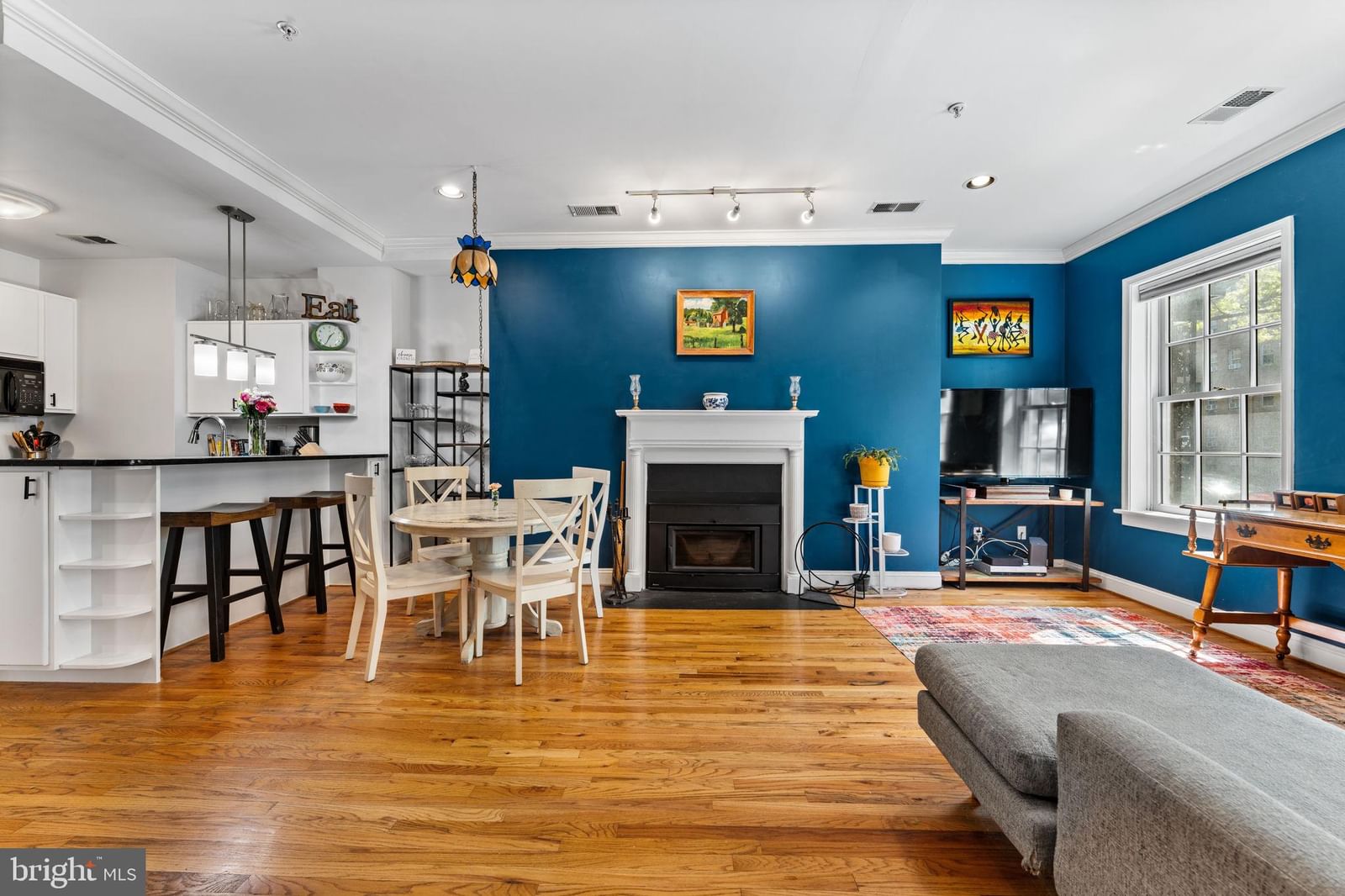 2801 CONNECTICUT AVENUE NW #4 photograph