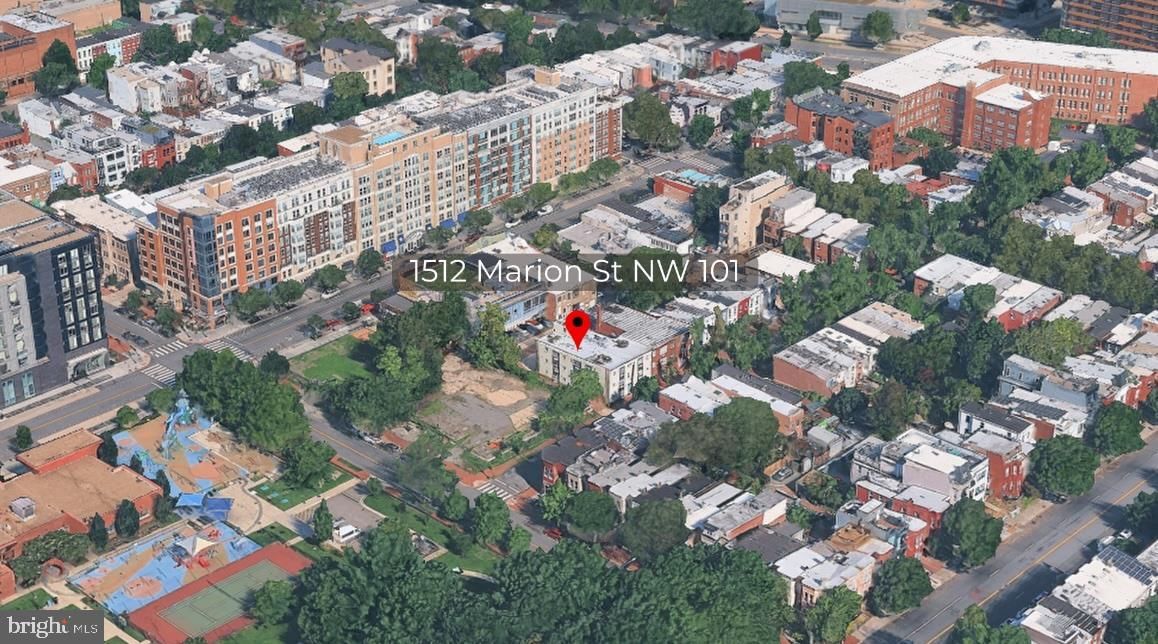 1512 MARION STREET NW #101 photograph