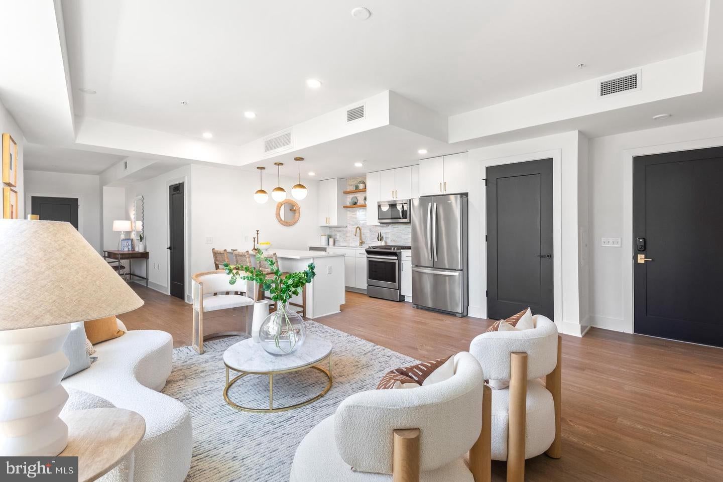 410 RHODE ISLAND AVENUE NE #209 photograph