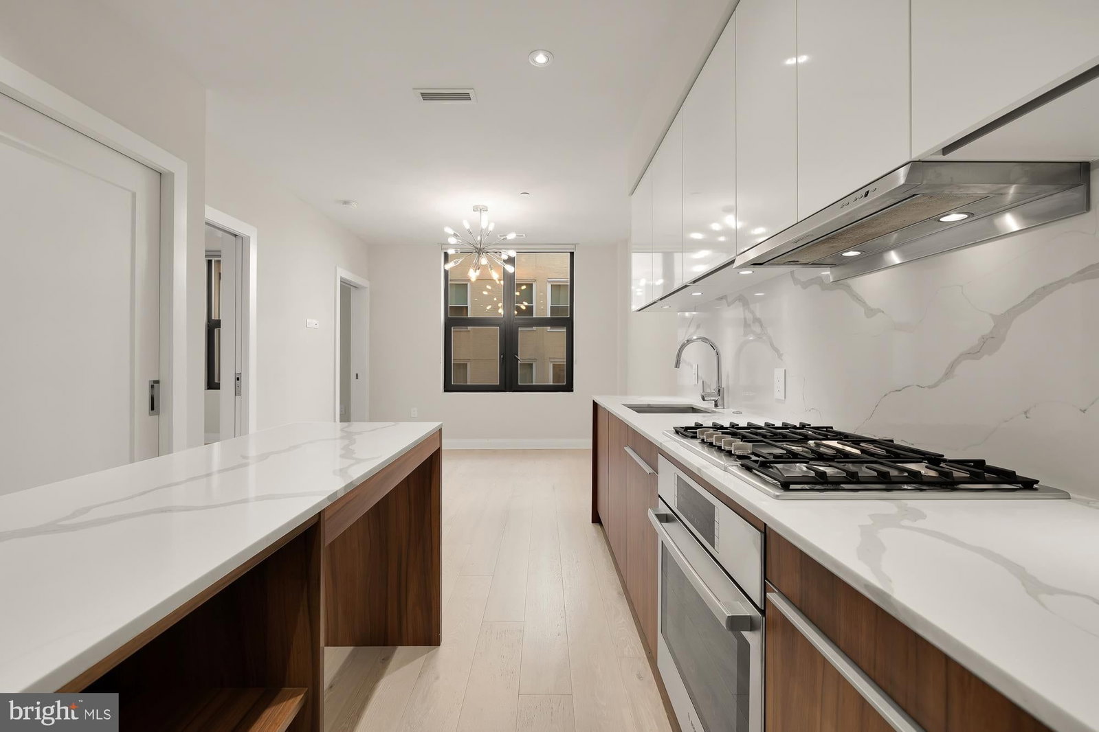 1427 RHODE ISLAND AVENUE NW #402 photograph