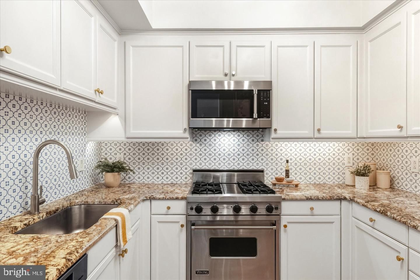 1155 23RD STREET NW #8H photograph