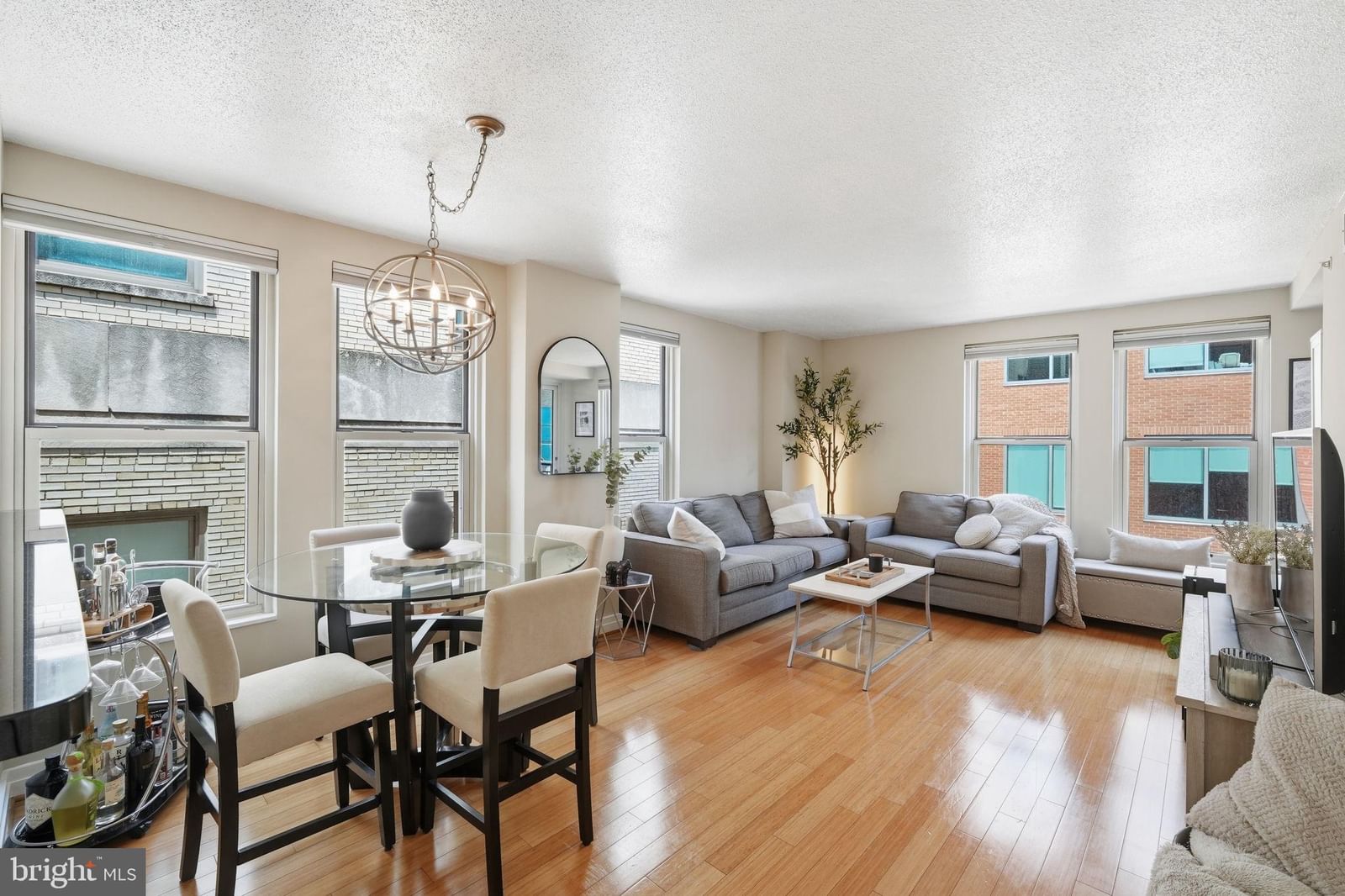 915 E E STREET NW #1101 photograph