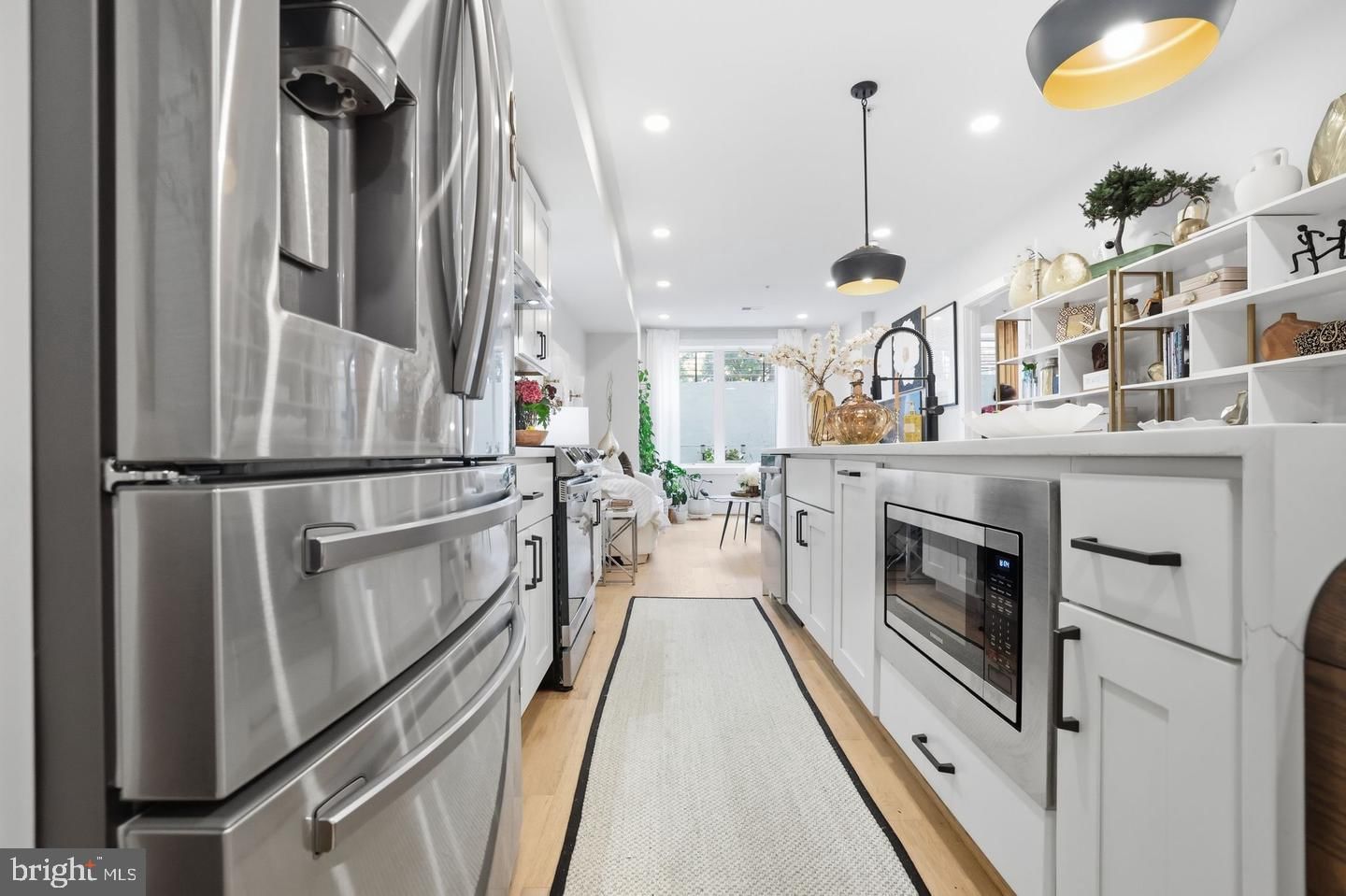 824 TAYLOR STREET NE #1 photograph