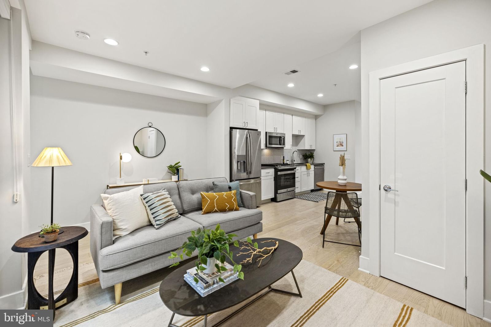 4016 GEORGIA AVENUE NW #2 photograph