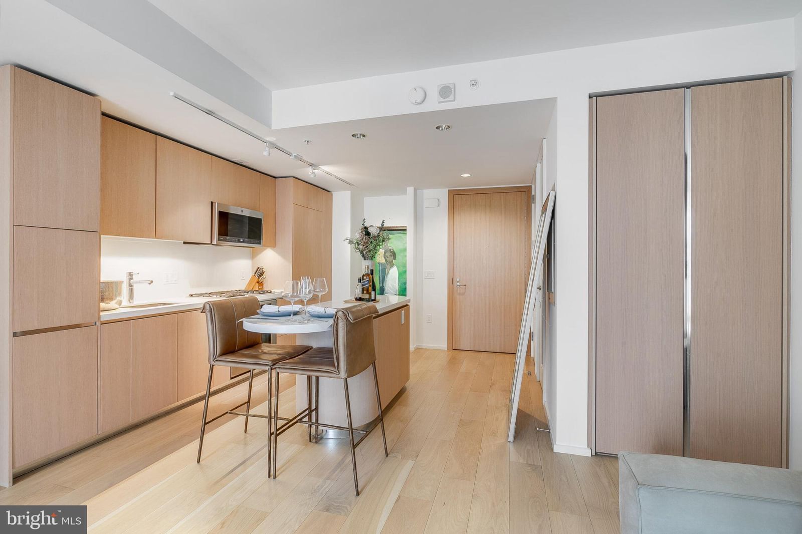 925 H STREET NW #507 photograph
