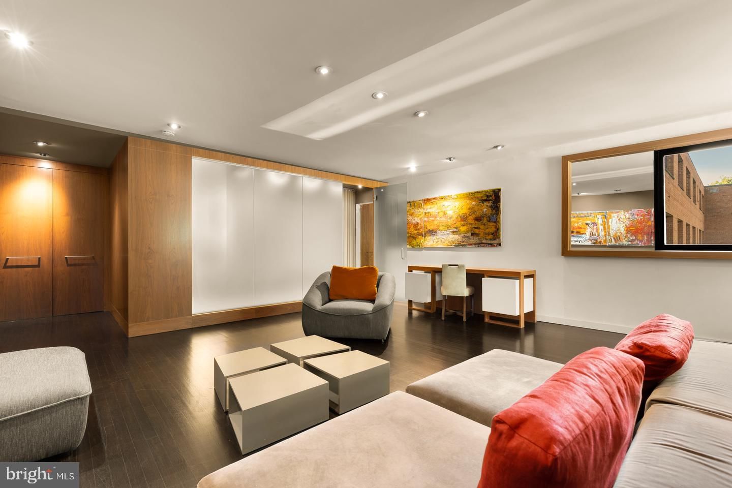 2725 39TH STREET NW #402 photograph
