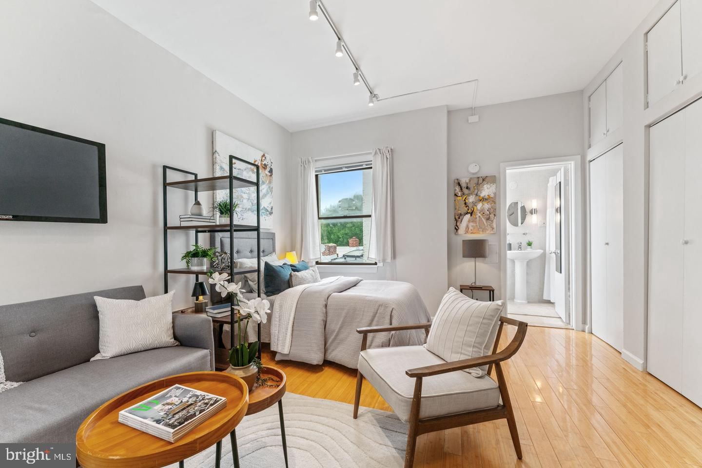 1822 15TH STREET NW #305 photograph