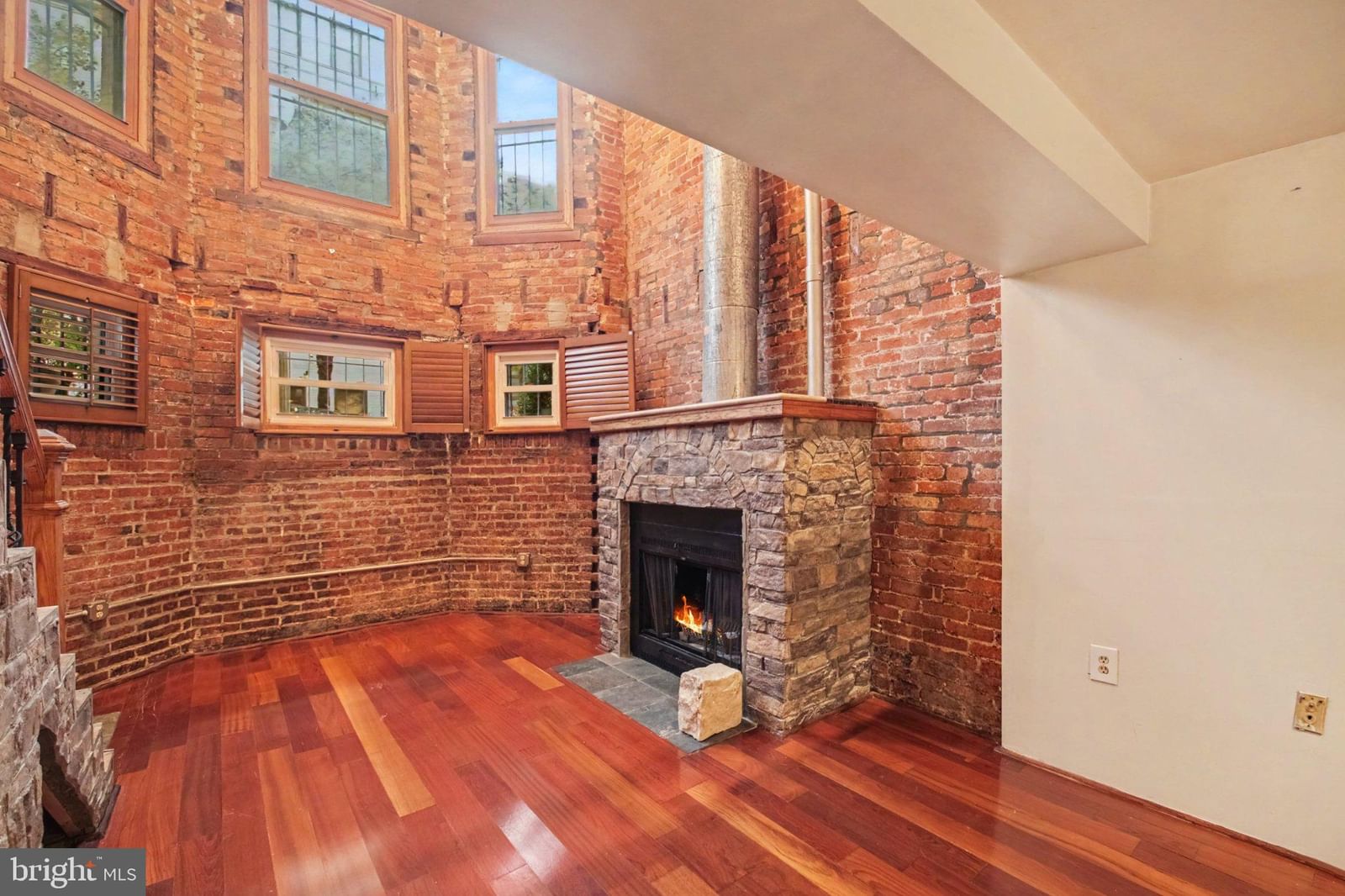 1735 WILLARD STREET NW #1 photograph