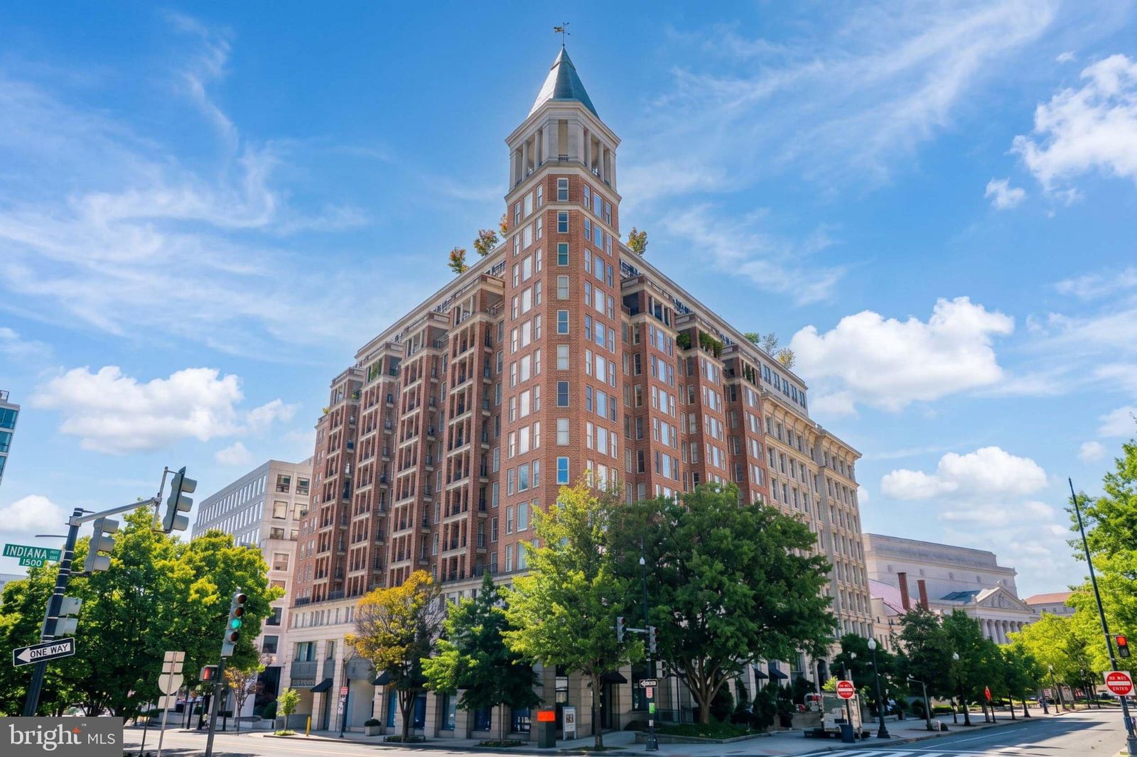 601 PENNSYLVANIA AVENUE NW 504 in Washington, DC