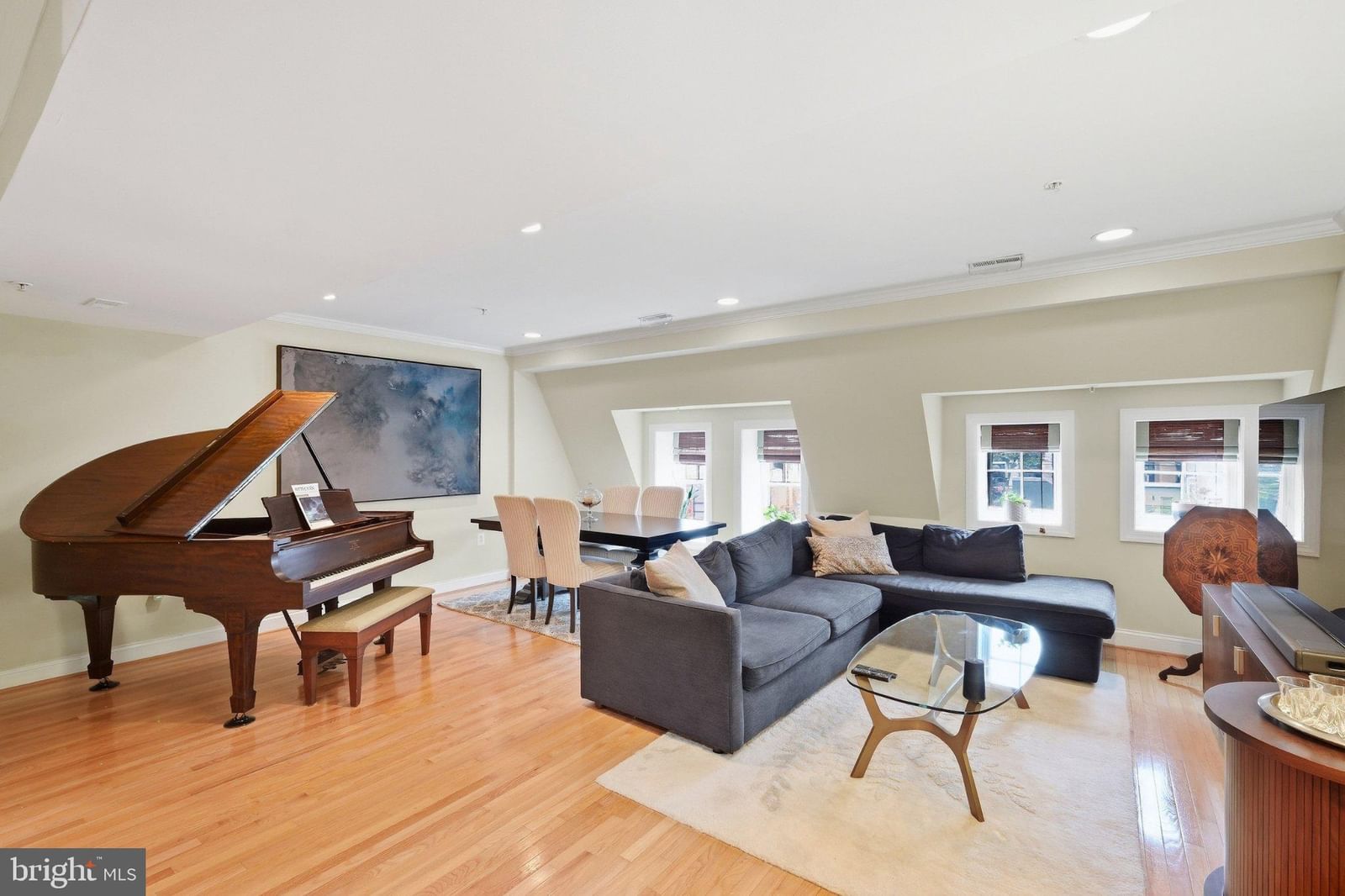 425 M STREET NW #J photograph