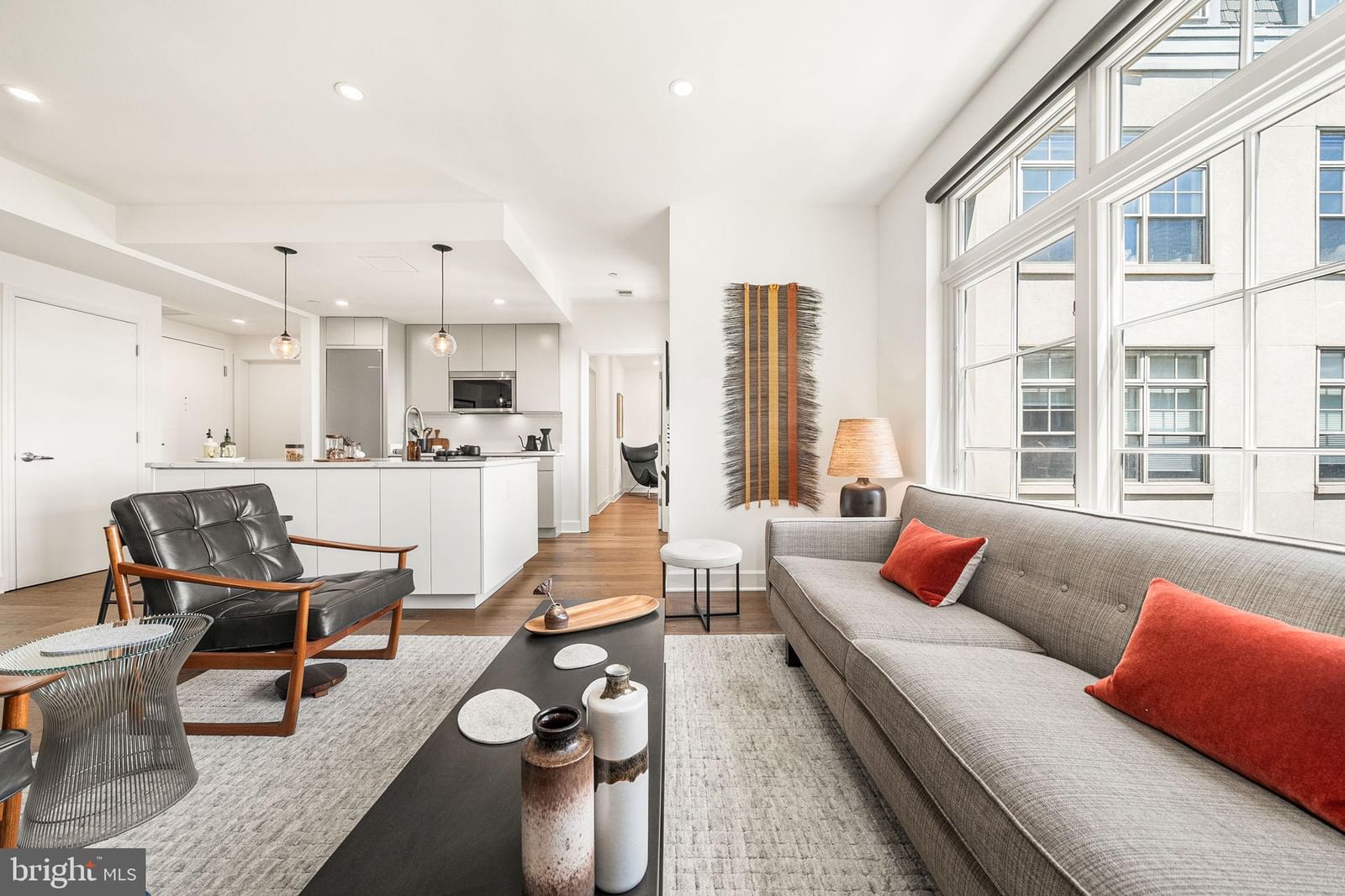 150 V STREET NW #V205 photograph