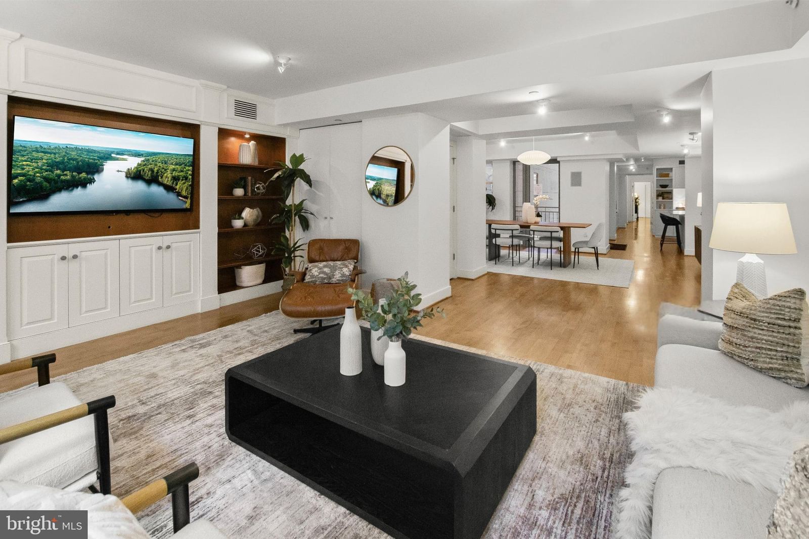 1425 RHODE ISLAND AVENUE NW #12 photograph