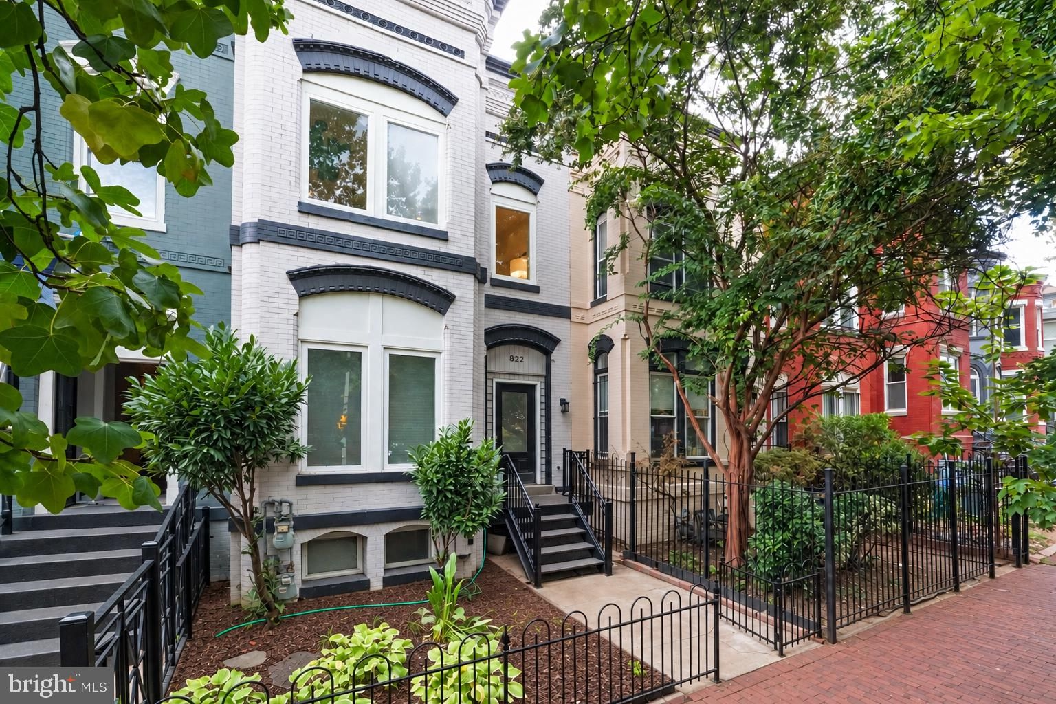 822 7TH STREET NE #2 photograph