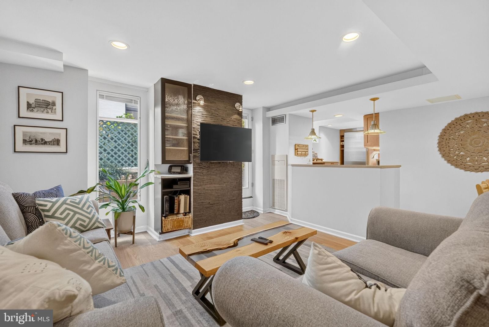 2123 CALIFORNIA STREET NW #A4 photograph