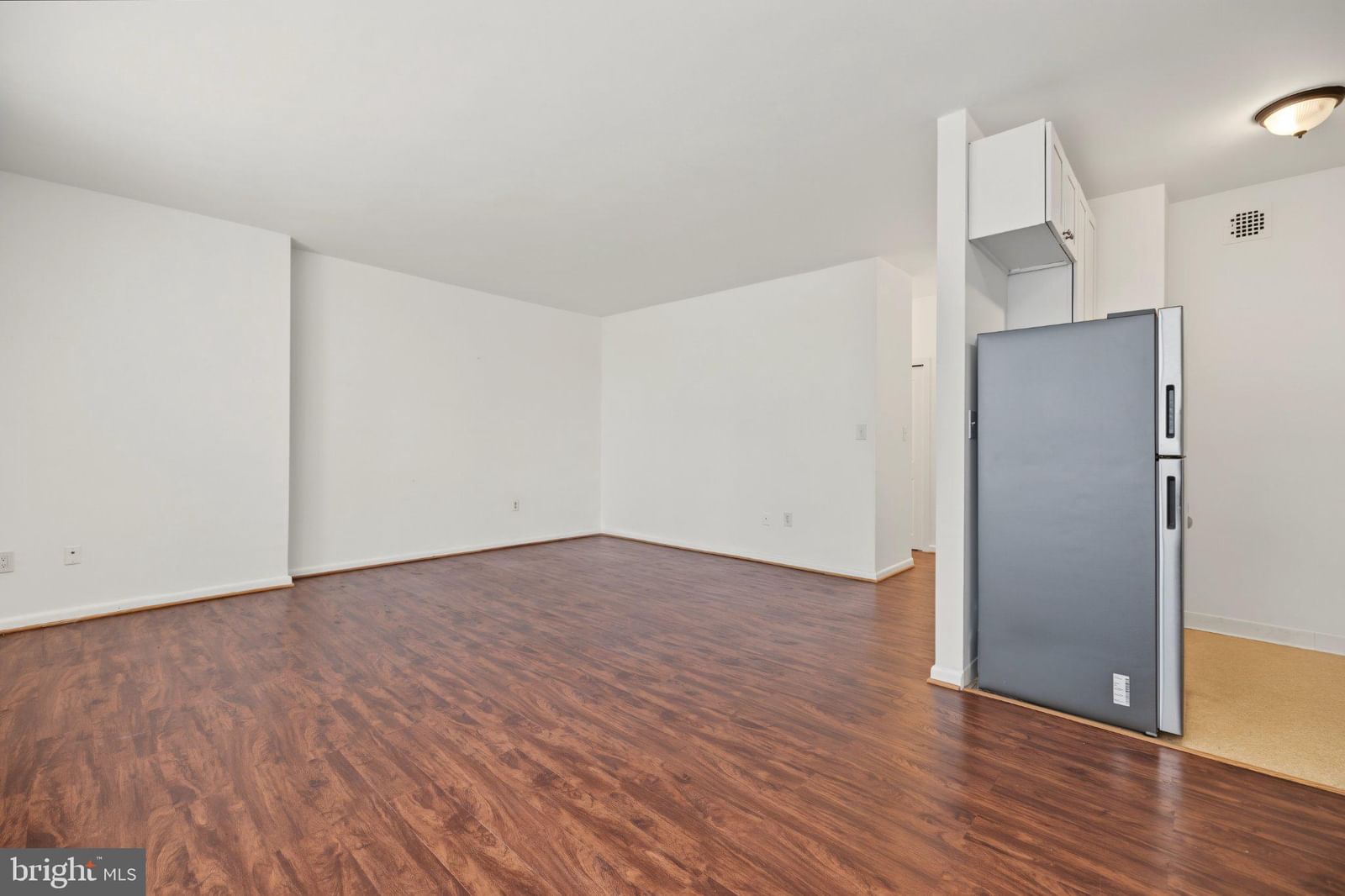 522 21ST STREET NW #211 photograph