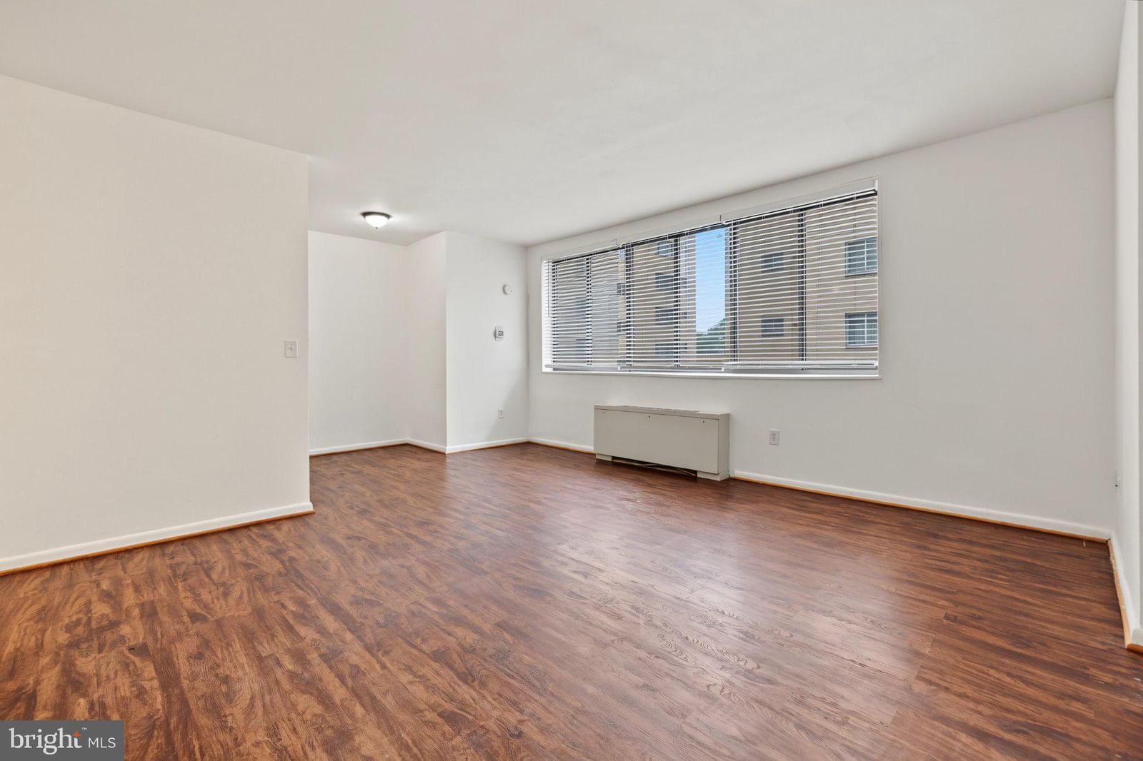 522 21ST STREET NW #211 photograph