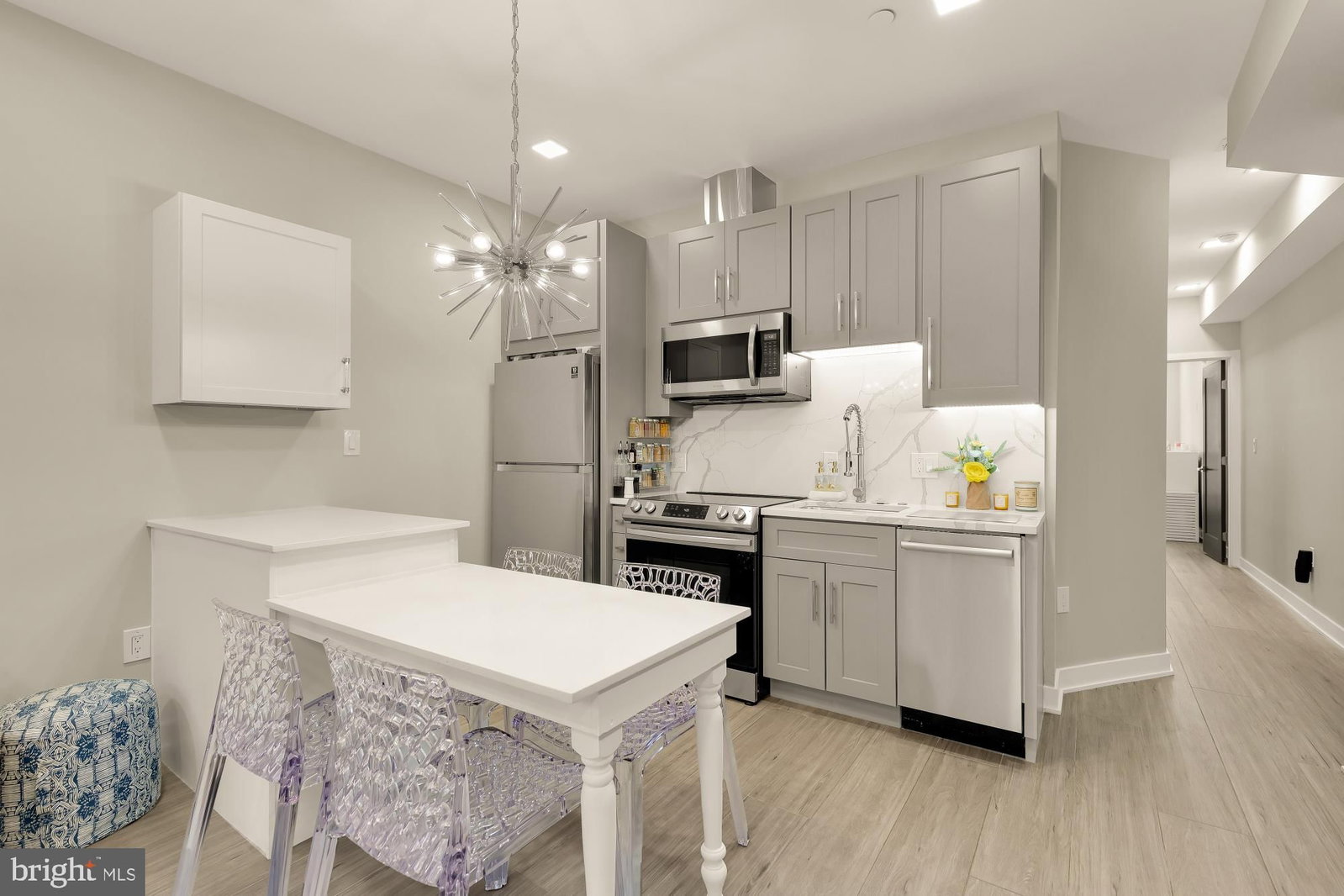 1355 BRYANT STREET NE #2 photograph