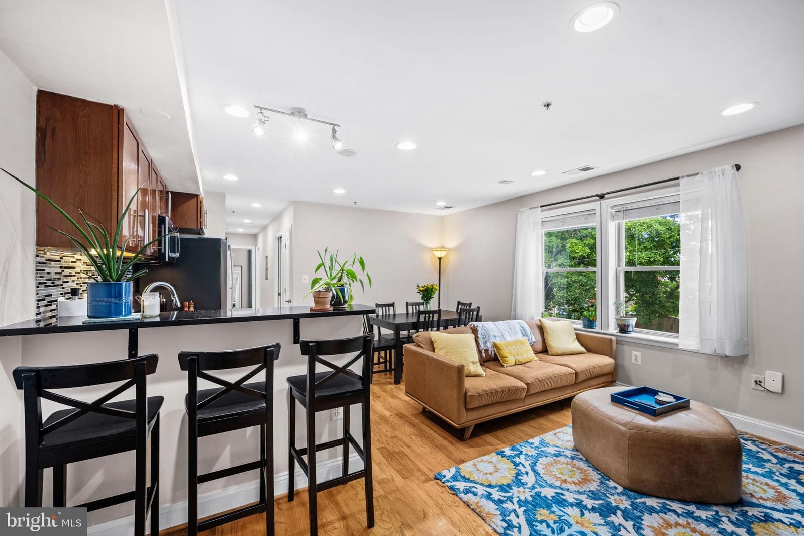 617 JEFFERSON STREET NW #204 photograph