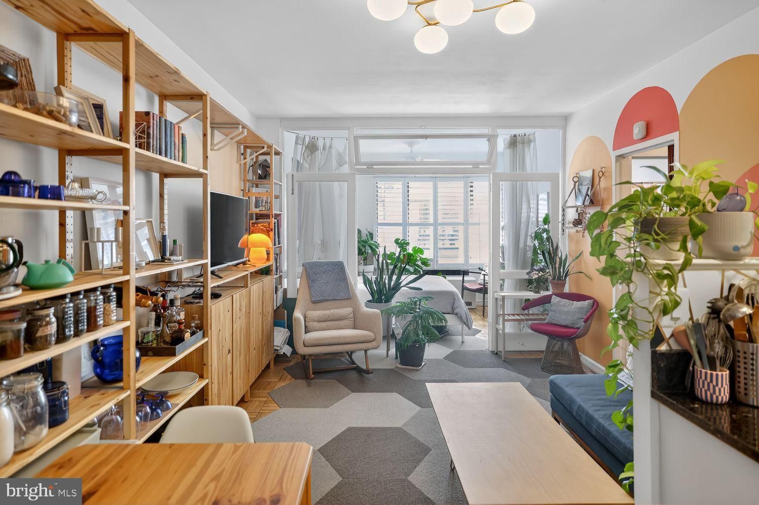 1 SCOTT CIRCLE NW #106 photograph
