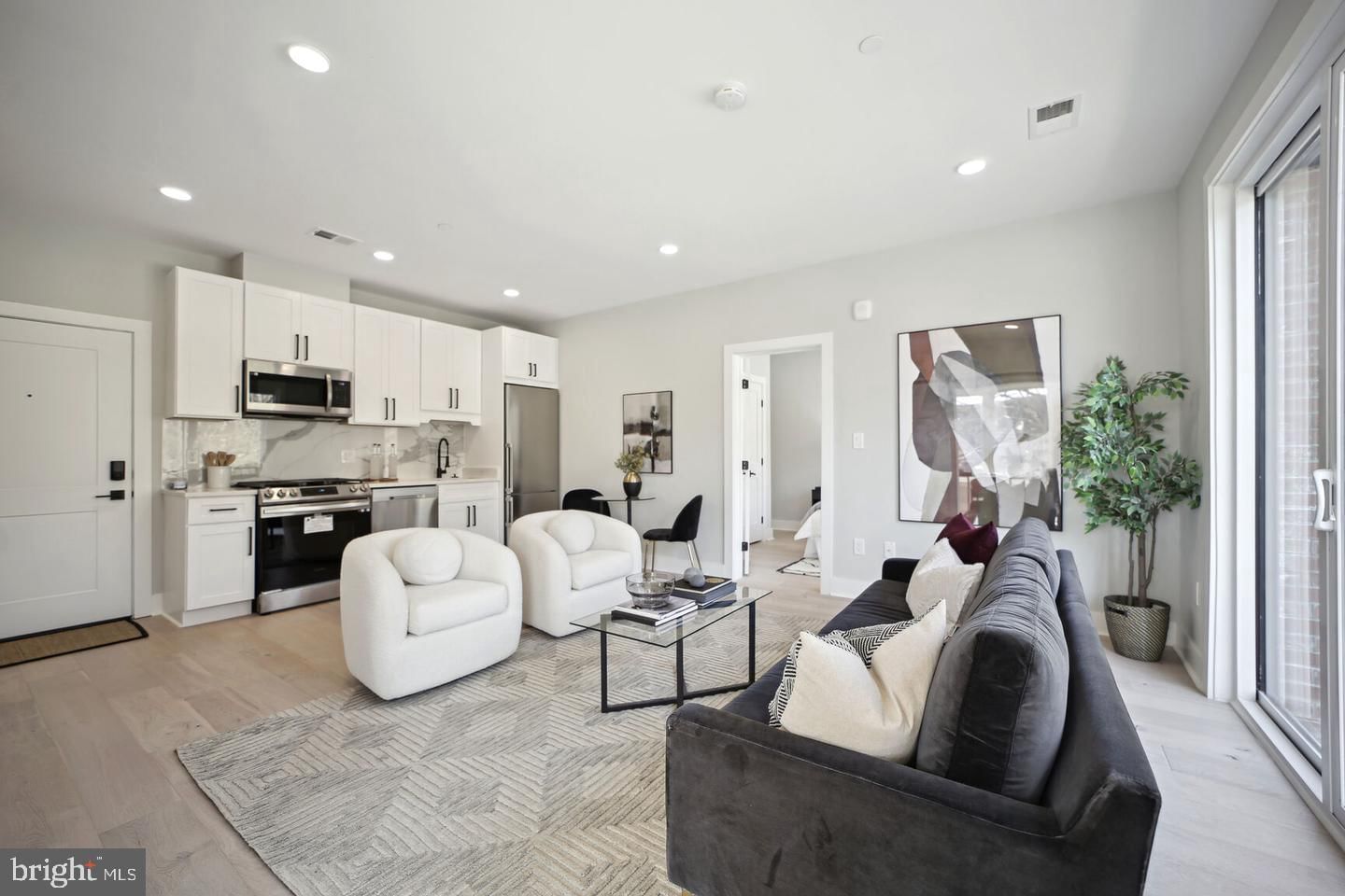 2019 M STREET NE #7 photograph