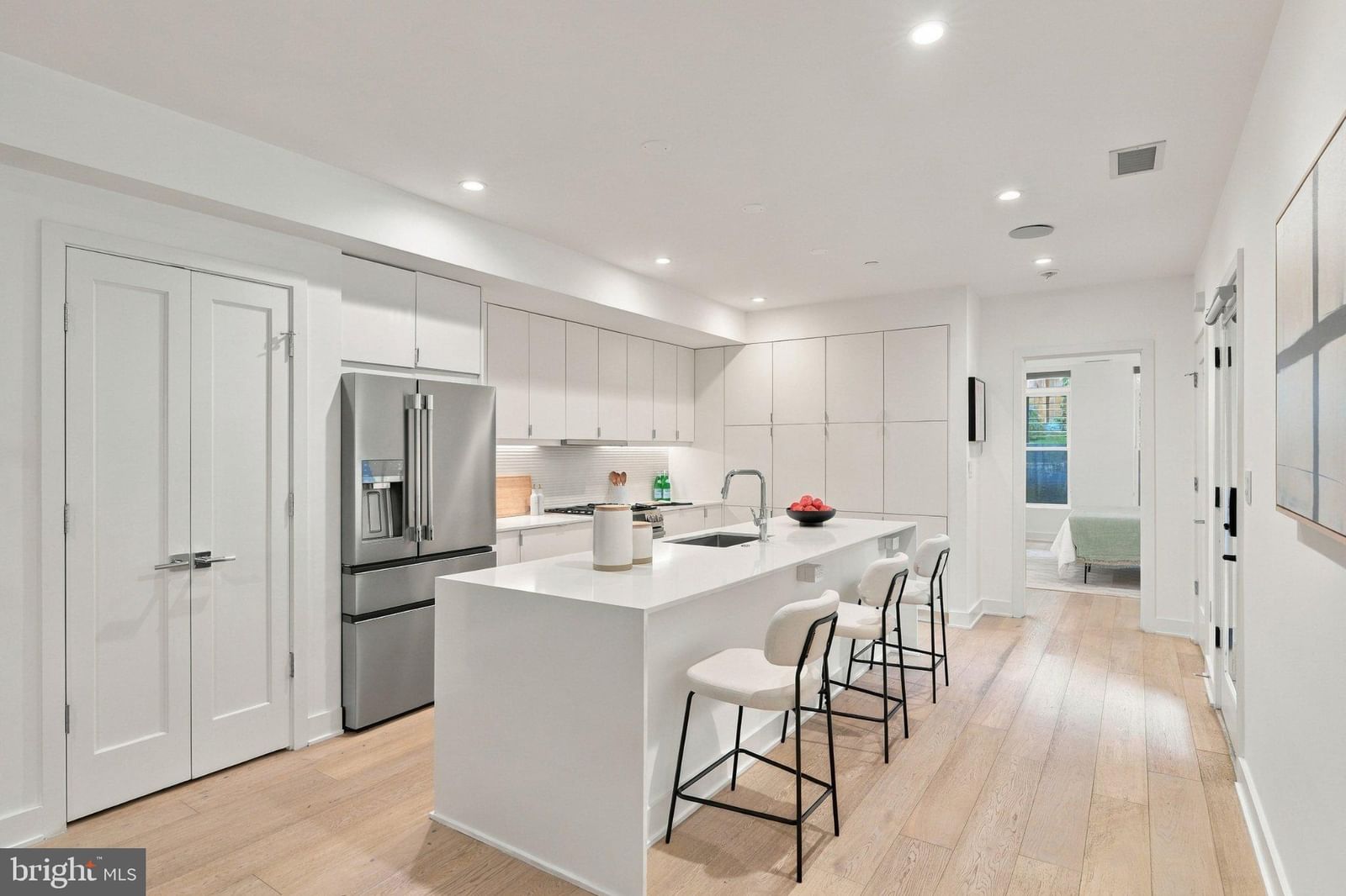 3554 10TH STREET NW #1 photograph