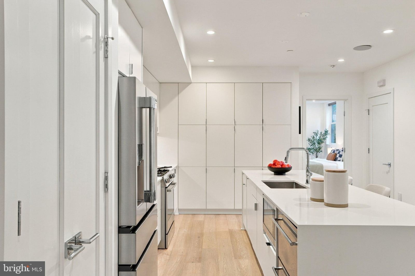3554 10TH STREET NW #1 photograph