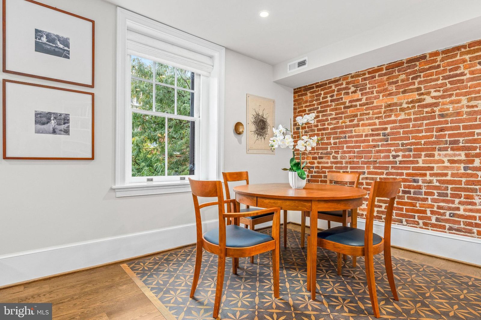 1311 30TH STREET NW #204 photograph