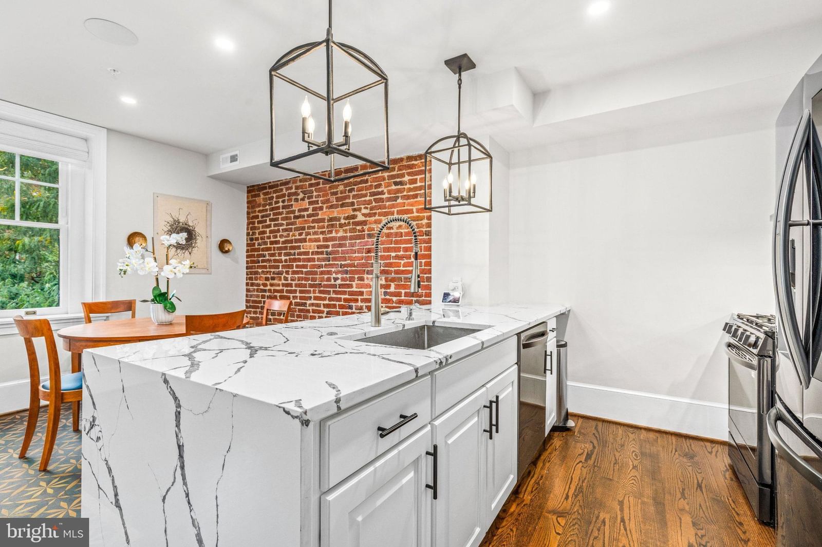 1311 30TH STREET NW #204 photograph