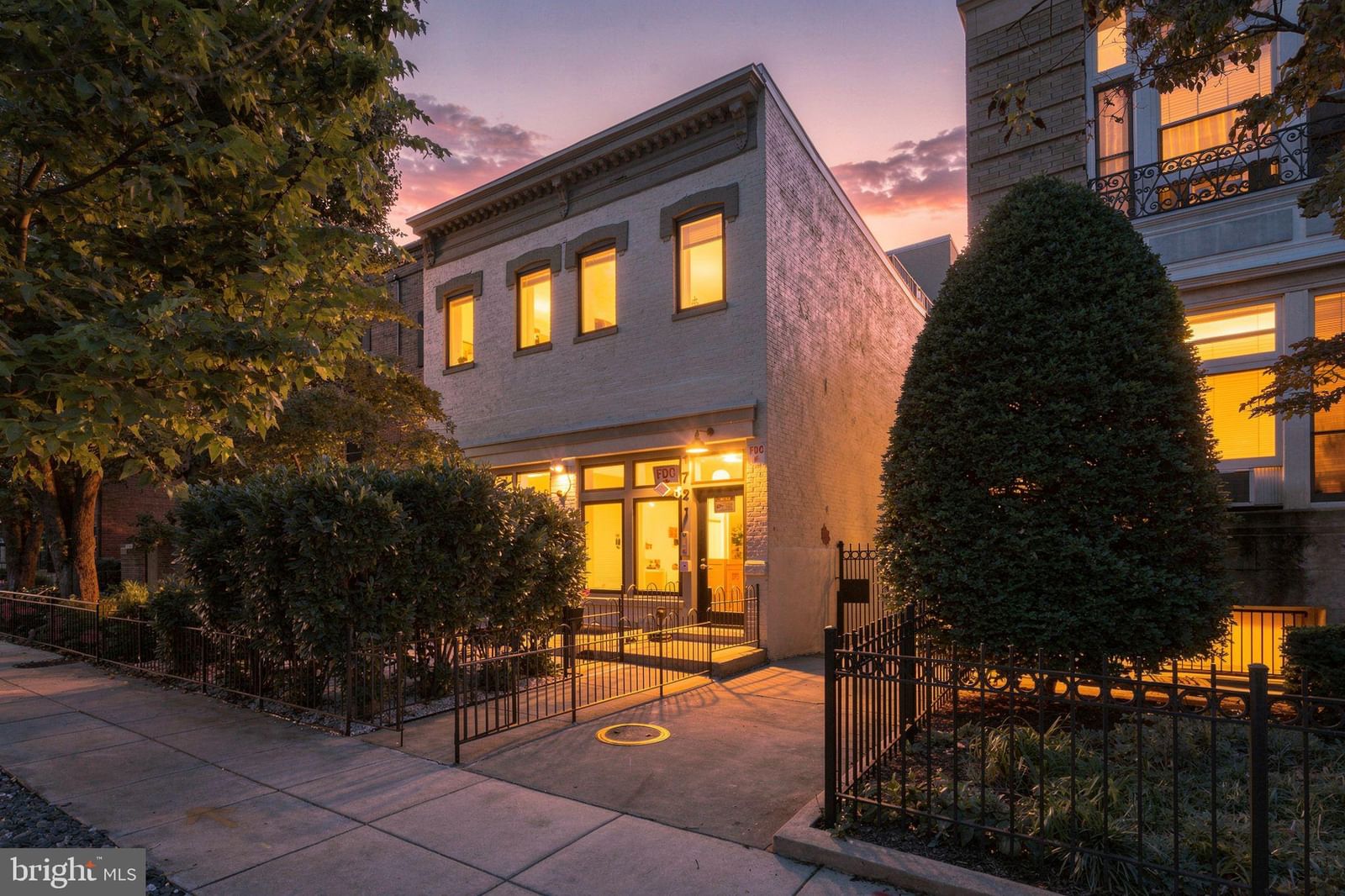 1721 20TH STREET NW #302 photograph