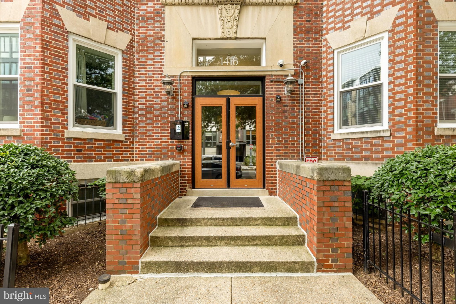 1418 W STREET NW #405 photograph