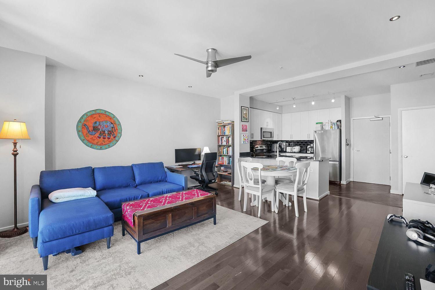 437 NEW YORK AVENUE NW #1209 photograph