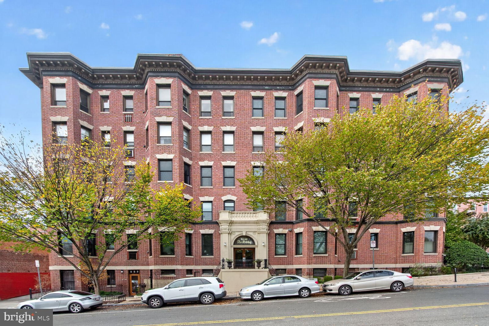 2038 18TH STREET NW #101 photograph
