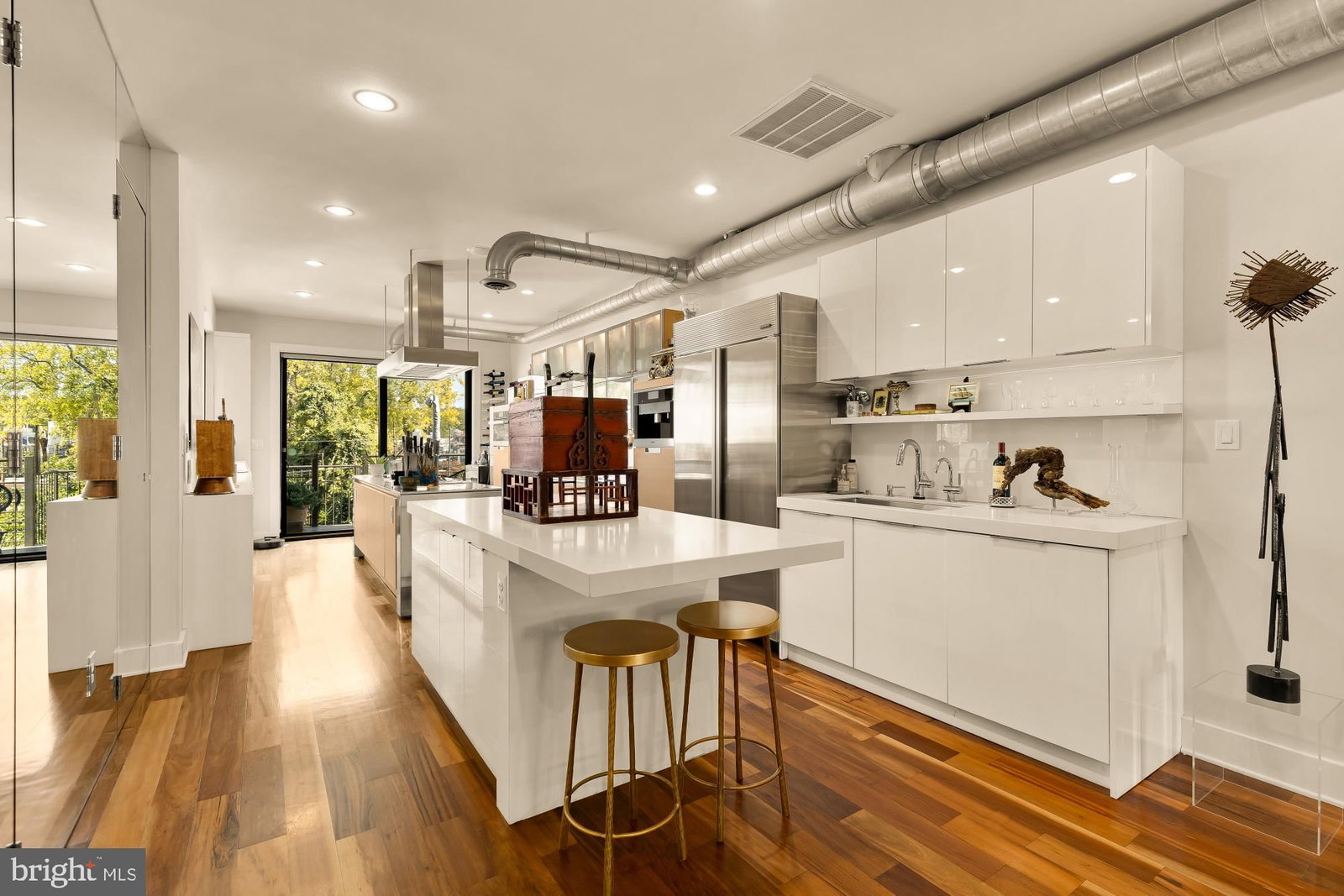 2419 1ST STREET NW #2 photograph
